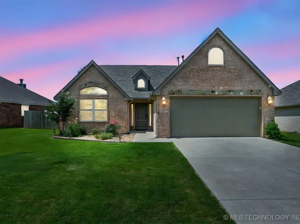 15714 S Birch Ave, Glenpool, OK 74033