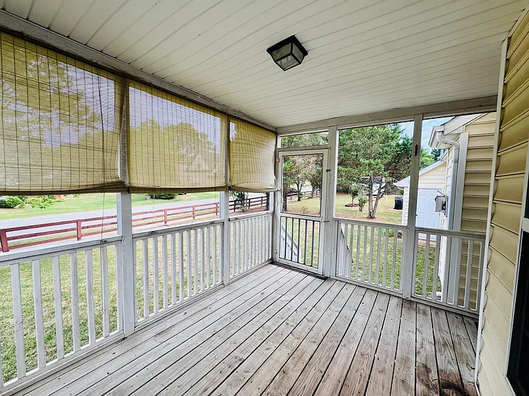 320 Springside Dr — Photo 19