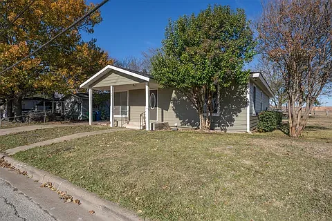 3 bed, 1292 sqft, $2,200 — Photo 3