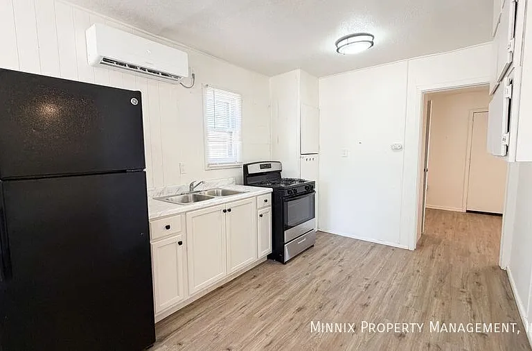 4715 38th St — Photo 8