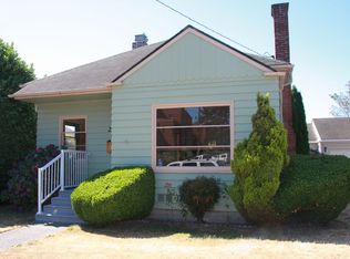 2213 NW 65th St, Seattle, WA 98117
