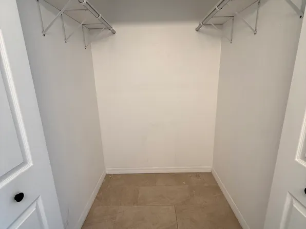 2254 Grenwich Ave #2254, Orlando, FL 32817