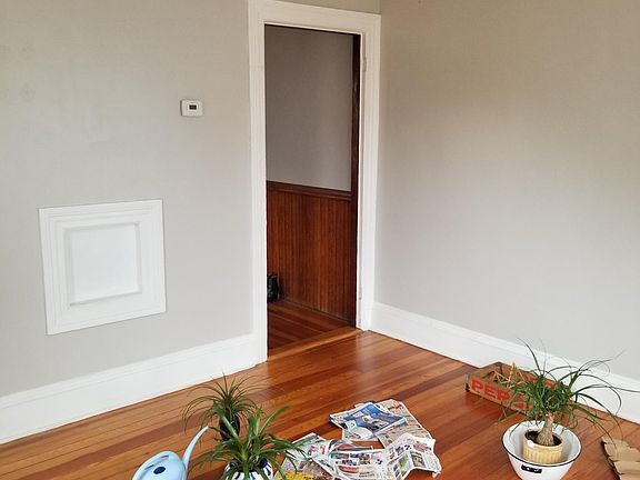 3rd image of 57 Woodbine St Floor 2