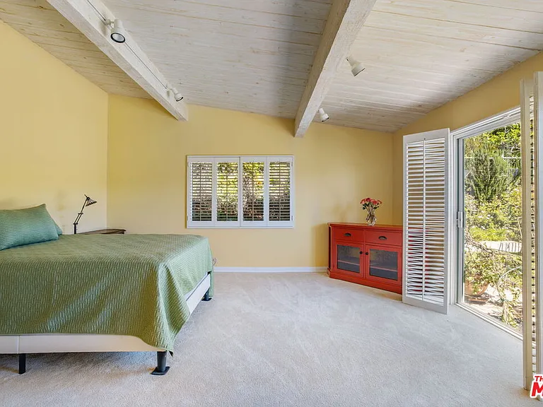 1336 Bienveneda Ave — Photo 21