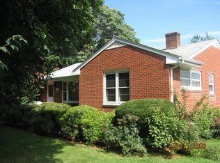 166 Frontier Rd NE, Roanoke, VA 24012