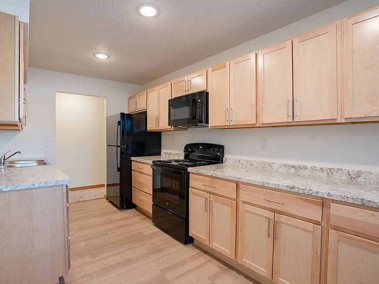 Cherry Creek Apartments | 21D | Kitchen