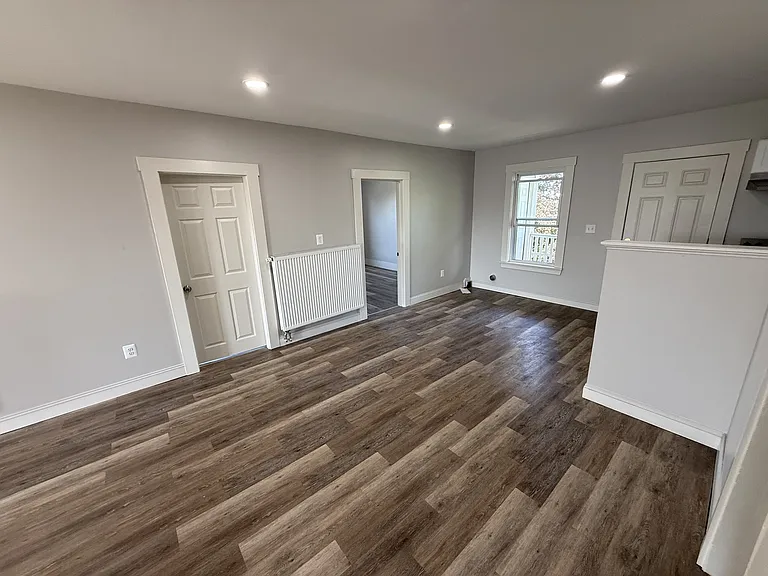 360-3 Merrimack St — Photo 4
