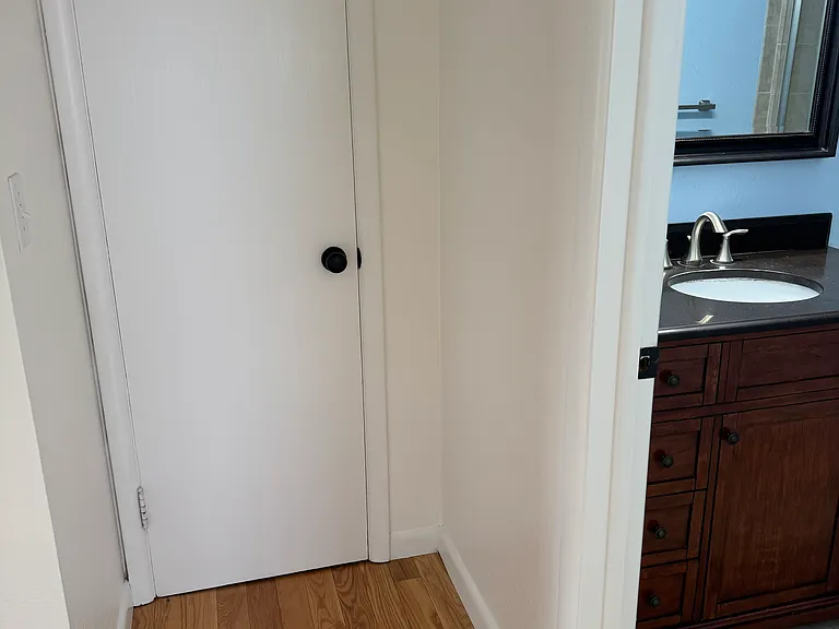 1407 W Kiernan Ave — Photo 21