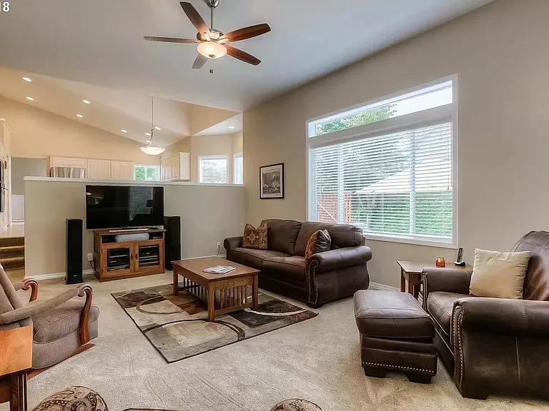 5919 Poppy Hills St SE — Photo 8