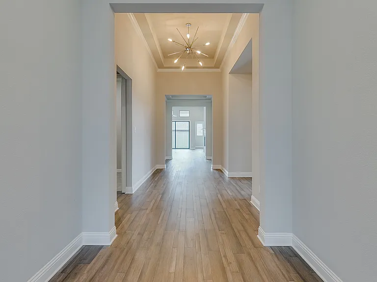 708 Blueberry Way — Photo 5