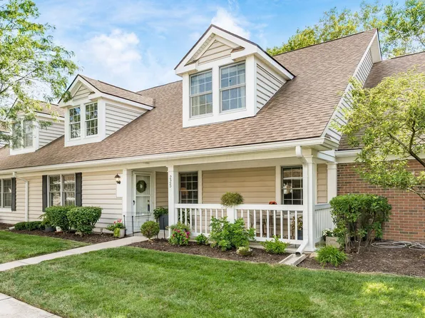 225 Dogwood Ln, Westerville, OH 43082