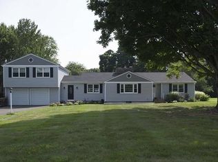 1175 Dunbar Hill Rd, Hamden, CT 06514