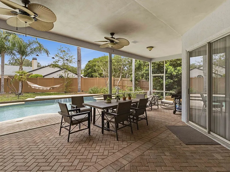5028 Southampton Cir — Photo 28