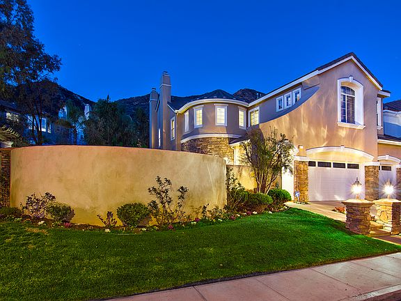 3rd image of 6007 Mandeville Pl