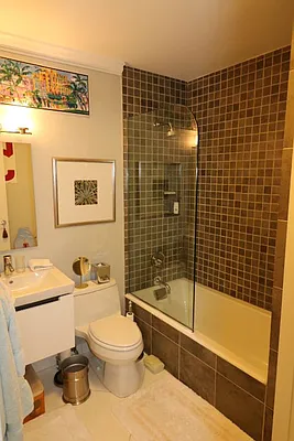 Rented by Newell and Assoc. | media 16