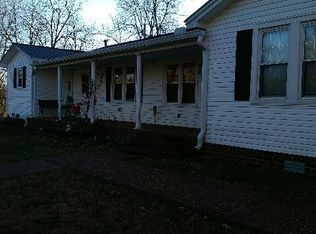 1128 Wakeman Rd, White Bluff, TN 37187