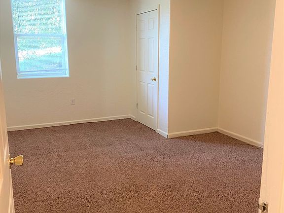 3rd image of 706 9th Ave #8