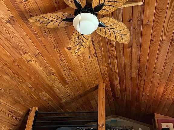 3rd image of 119 Mobile Vista Cir