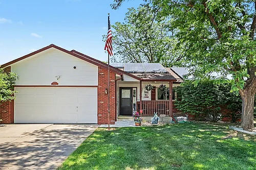 2320 43rd Avenue Ct Photo 1