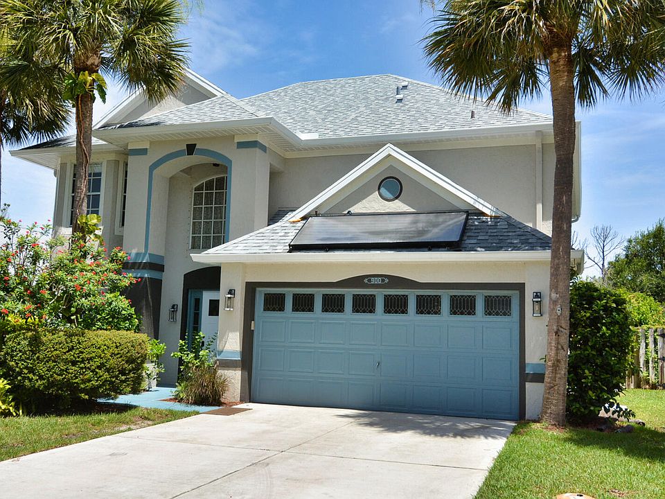 1st image of 900 NW Waterlily Place