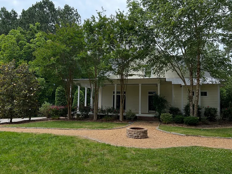 349 Shaw Springs Rd — Photo 3