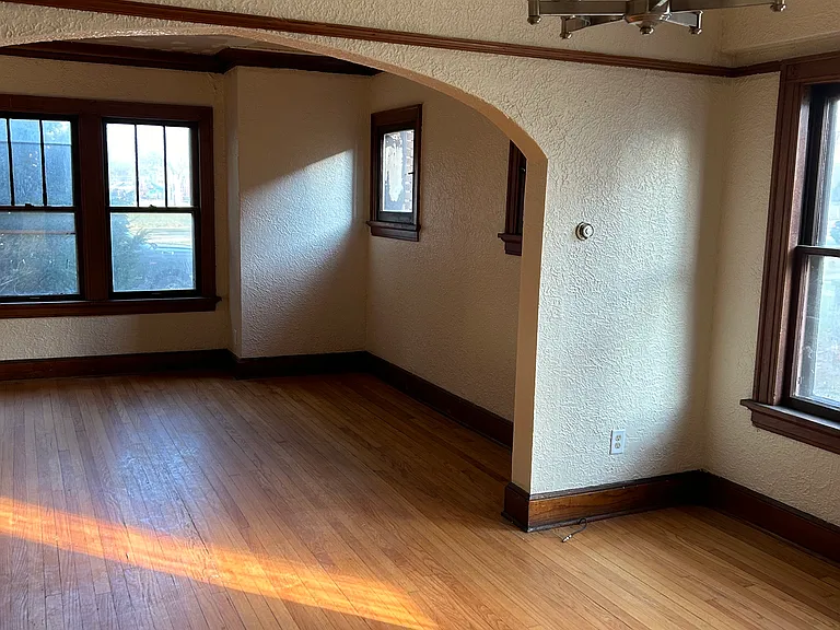 3351 N Sherman Blvd #3351 — Photo 4