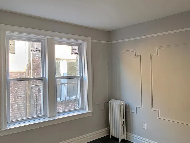 355 Danforth Ave #AE — Photo 2