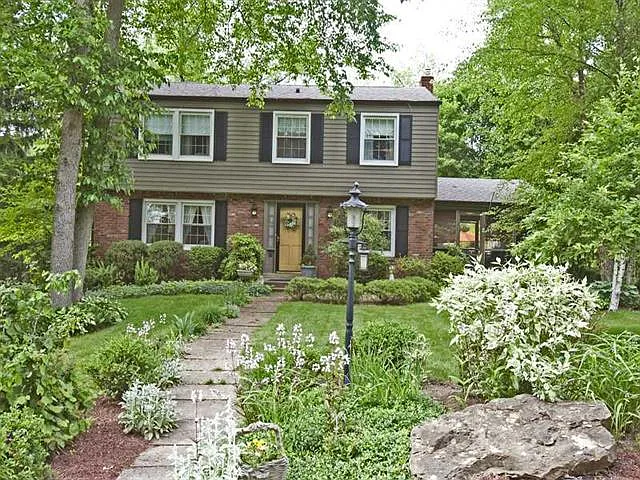 490 Almar Dr photo 1