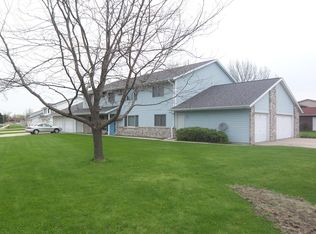 600 School St, Marshall, WI 53559