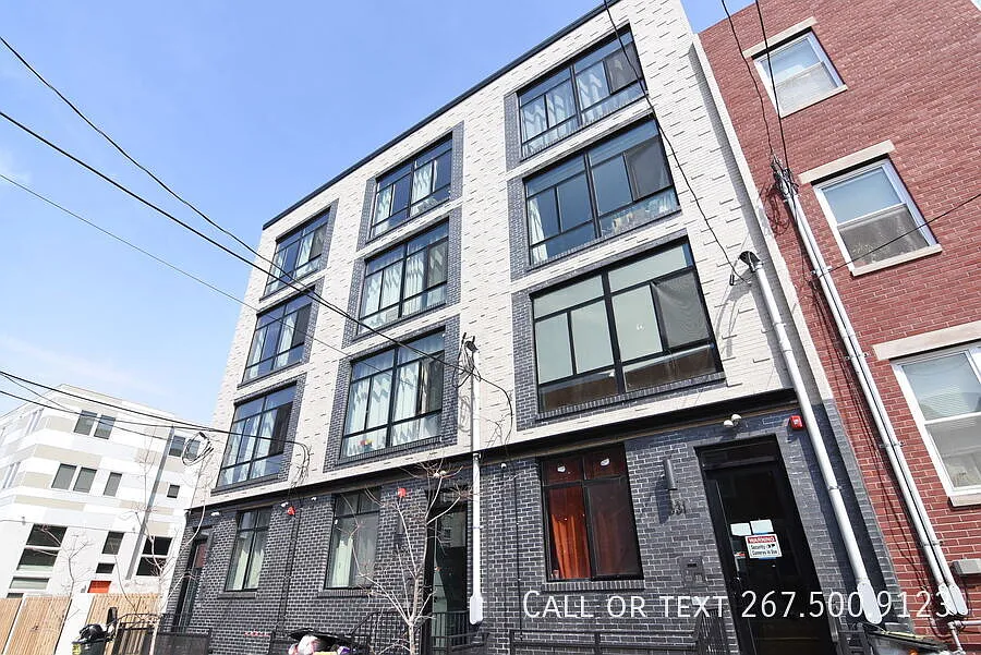 Building Photo - 531 Budd St #1A