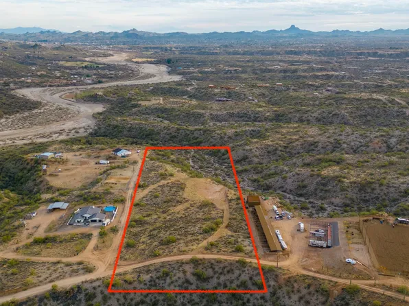 002 S Everett Bowman Roads #-, Wickenburg, AZ 85390