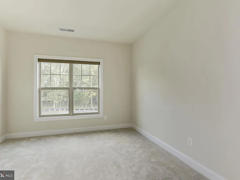43374 Old Ryan Rd — Photo 18