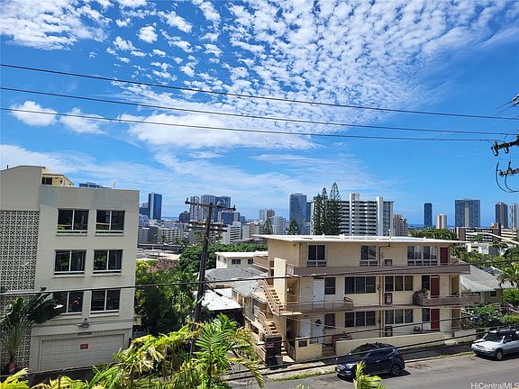 4th image of 1560 Thurston Ave APT 303