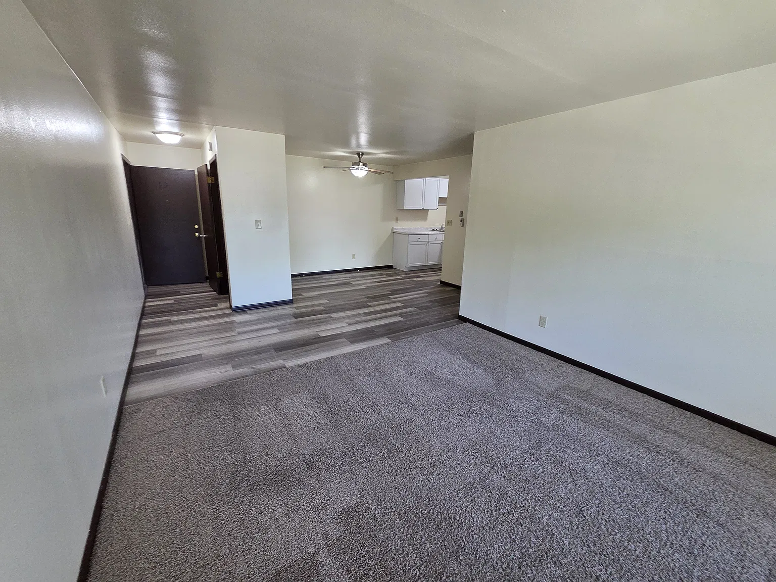 3 bed, 1.5 bath, 1000 sqft, $1,600 — Photo 4