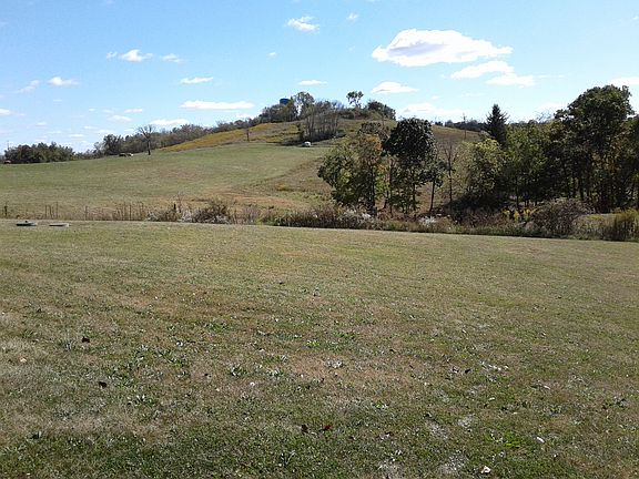 4th image of 59970 W Wind Ln