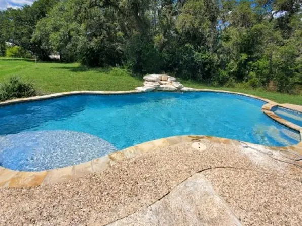 9539 Victoria Ln, Boerne, TX 78006