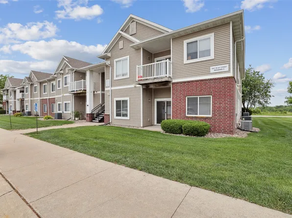 5801 SE 24th St Unit 65, Des Moines, IA 50320
