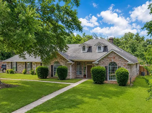 17 Sarah Ln, Texarkana, TX 75503