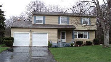 2nd image of 4747 Logan Arms Dr