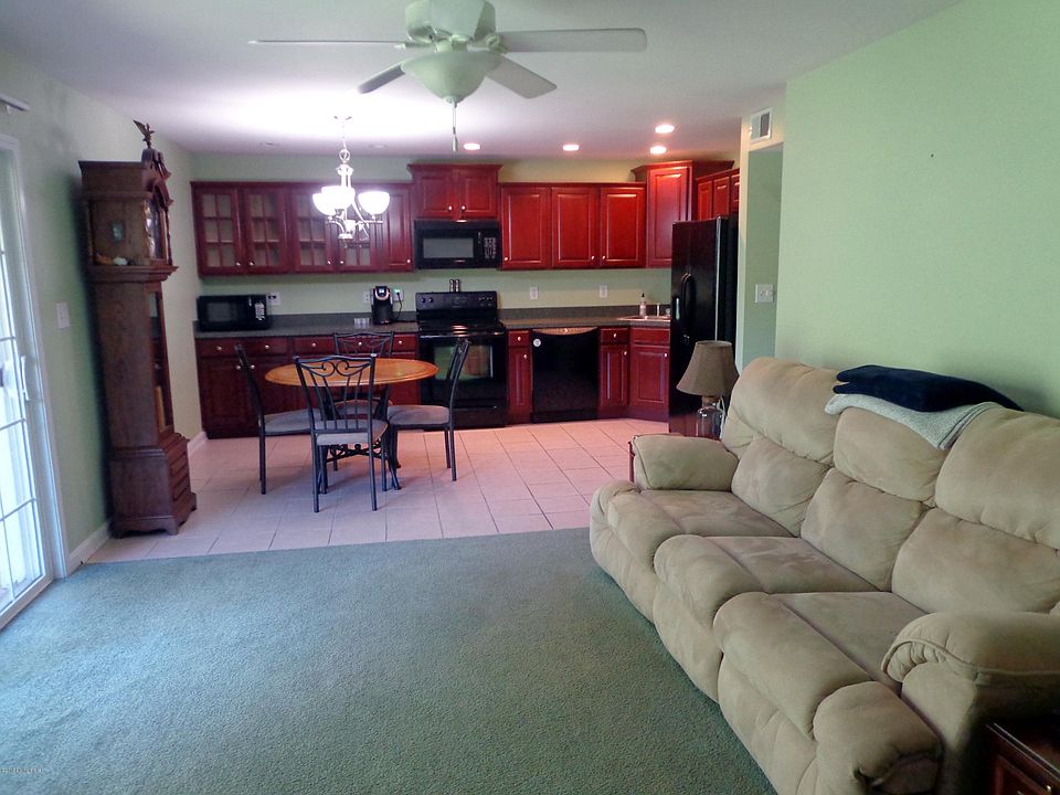 1st image of 759 N Hite Ave APT 4