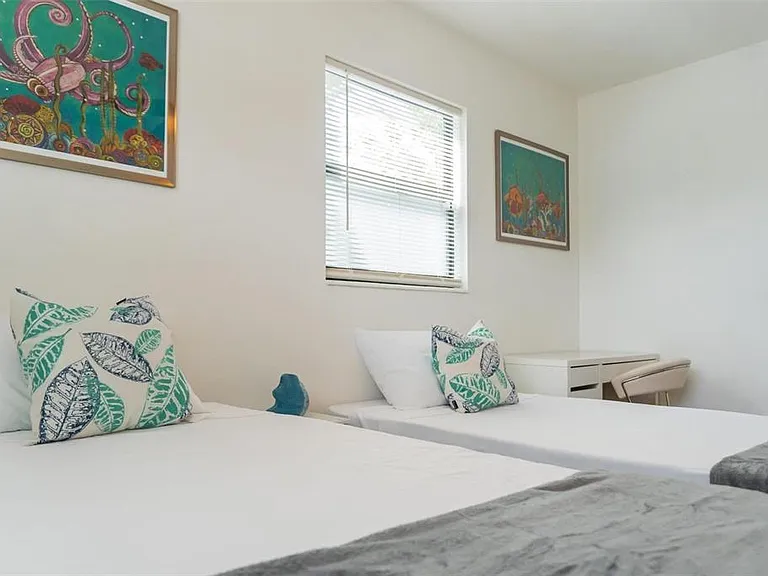 4731 W Montgomery Ave — Photo 40