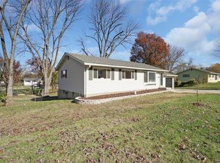 515 Danny Ln, O'Fallon, MO 63366
