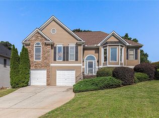 7100 Weatherford Dr, Powder Springs, GA 30127