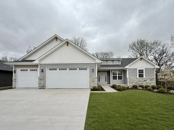 3738 White Pine Drive, Janesville, WI 53545