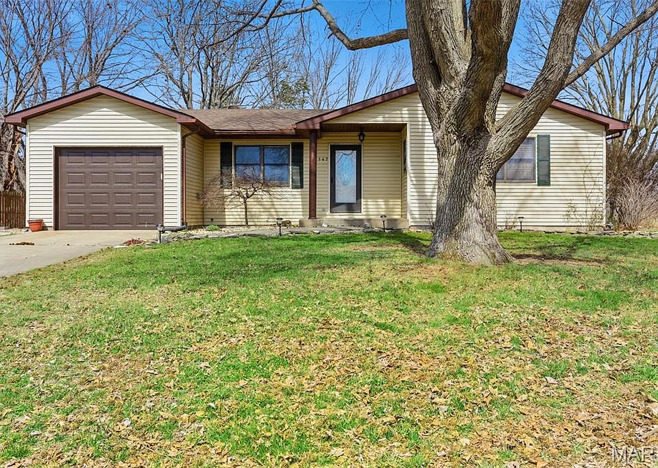 1st image of 147 Holiday Dr