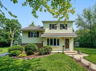 264 Beach St, Villa Park, IL