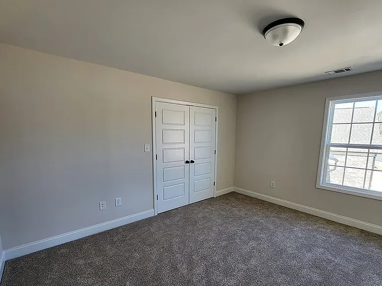 1740 Willow Creek Dr — Photo 17