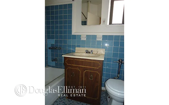 Rented by Douglas Elliman | media 34