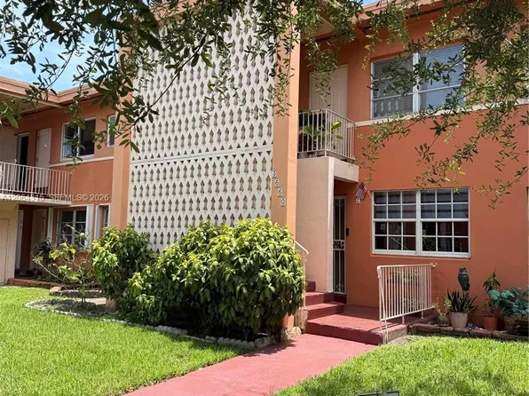 3660 SW 10th St #7A, Miami, FL 33135