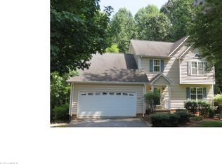 1048 Stamford Club Dr, Rural Hall, NC 27045